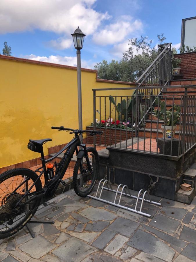 Opuntia Dell'Etna Bike House Apartman Mascalucia Kültér fotó